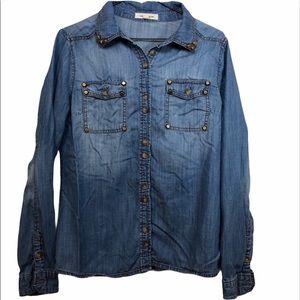 Life in Progress Button Down